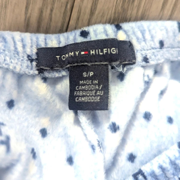 Tommy Hilfiger Lounge Set - Size Small great condition - Picture 5 of 6